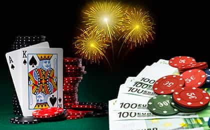 Blackjack kortteja ja pelimerkkejä
